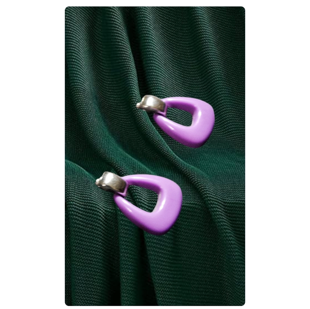 🌲10/$20. Purple Color Pierced Earrings - Picture 2 of 5